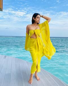 Aakanksha Singh : మాల్దీవుల్లో మరో బ్యూటీ... అందాల ఆకాంక్ష!