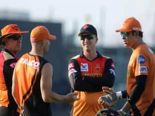 David Warner को टीम से क्यों किया गया था बाहर? Sunrisers Hyderabad के कोच ने दिया ये बयान