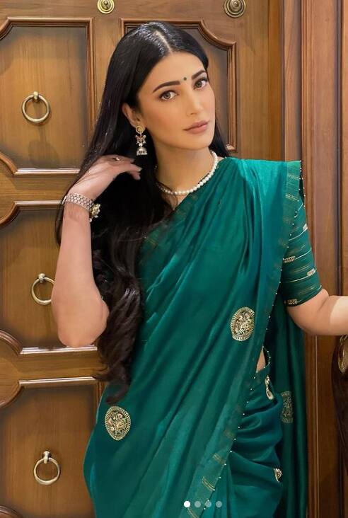 ஹே ஹே பெண்ணே பெண்ணே பெண்ணே பெண்ணே