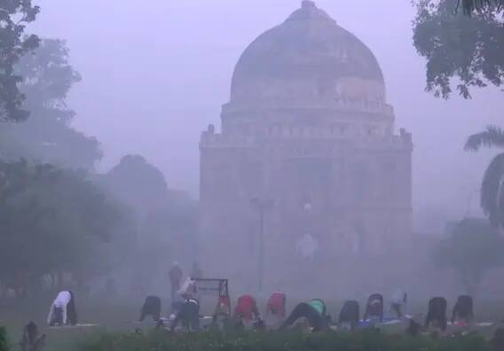 Delhi Air Quality Index: ఈ నగరానికి ఏమైంది.. ఓ వైపు కాలుష్యం, మరో వైపు మంచు!