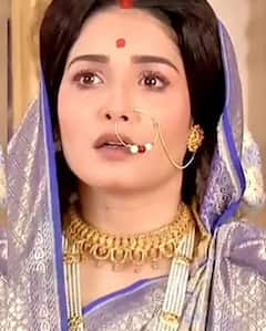 Roshni Bhattacharyya Pics: 'জগদম্বা' চরিত্রে শেষ শট অভিনেত্রীর, আবেগঘন পোস্ট অভিনেত্রী রোশনি ভট্টাচার্যের