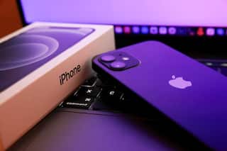 Scam Alert: अगर Apple के प्रोडक्ट्स का करते हैं इस्तेमाल तो फटाफट डाउनलोड कर लें नया अपडेट, सरकार ने जारी की एडवाइजरी