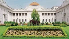 Narada Case: অধ্যক্ষের অনুমতি ছাড়াই ফিরহাদদের গ্রেফতার, CBI-এর ডেপুটি ডিরেক্টরের বিরুদ্ধে স্বাধিকার ভঙ্গের অভিযোগ | Bangla News