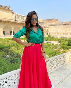 bigboss samyuktha clicks : ஜெய்ப்பூரில் வலம் வரும் பிக்பாஸ் சம்யுக்தா... வெளியான அசத்தல் புகைப்படங்கள்...