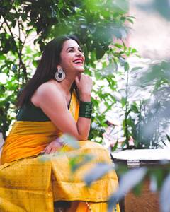 In Pics : मिताली मयेकरचा 'हॅशटॅग प्रेम' या तारखेला प्रदर्शित होणार!