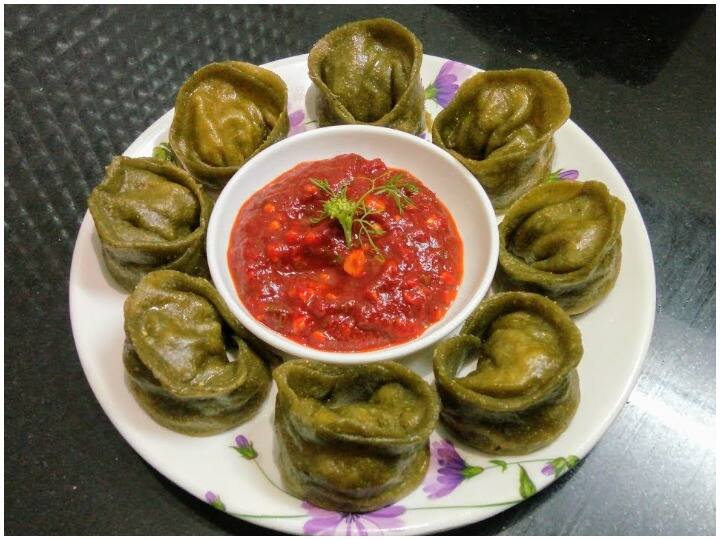 Kitchen Hacks, People who love to Eat Momos should try Spinach Corn Cheese Momos And Palak Corn Cheese Momos Kitchen Hacks: मोमोज खाने के शौकीन लोग ट्राई करें Palak Corn Cheese Momos, जानें बनाने की विधि