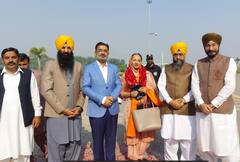 करतारपुर कॉरिडोर खुलने के बाद भारतीय ऋद्धालुओं का हुआ जोरदार स्वागत, तस्वीरों में देखें