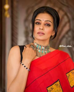 Priyamani Photos: మందారంలా మురిపిస్తోన్న ప్రియమణి
