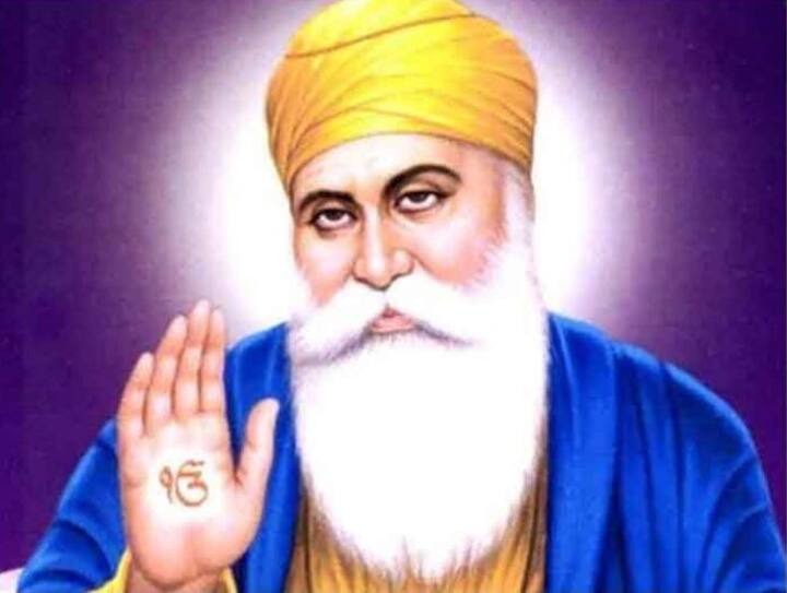 सिखों के इतिहास के अनुसार गुरुनानक देवजी अपनी 4 प्रसिद्ध यात्राओं को पूरा करने के बाद 1522 में करतारपुर साहिब में आकर रहने लगे थे.