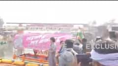 Chitrakoot: Ram Ghat पर Priyanka Gandhi के स्वागत में उमड़ा जन सैलाब, देखिए Exclusive तस्वीरें। HINDI NEWS