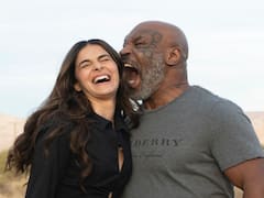 Vijay Devarakonda Mike Tyson: మైక్ టైసన్‌తో చిల్ అవుతున్న లైగర్ టీమ్