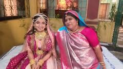 বড়ঠাম্মিকে লাল জারদৌসি, ঊর্মি সাজলেন রানির বেশে, কী চলছে 'এই পথ যদি না শেষ হয়'-এর সেটে?