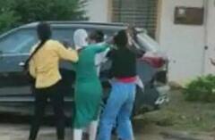 એક યુવકને બે યુવતીઓ કરતી હતી પ્રેમ, બંને મળી સામે ને પછી.....