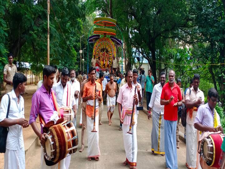 சந்திரசேகரர் பவனி