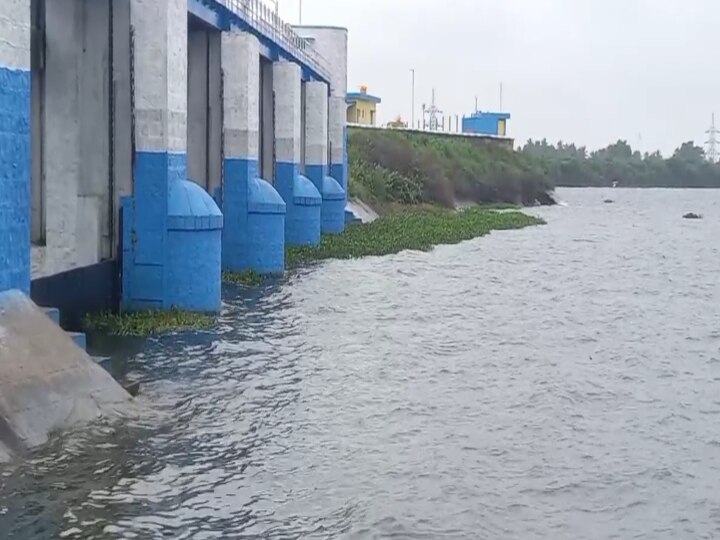 சென்னைக்கு ரெட் அலர்ட் எதிரொலி :செம்பரம்பாக்கம் ஏரி நீர் திறப்பு அளவு அதிகரிப்பு