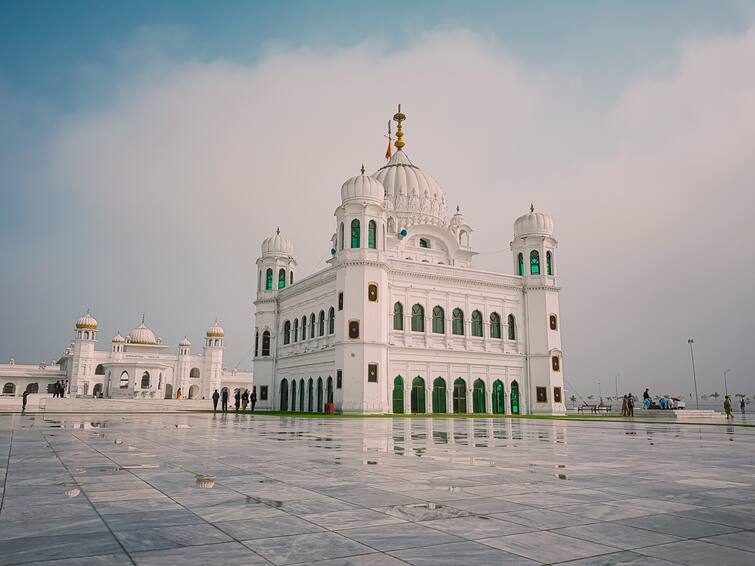 Kartarpur Pilgrims Allowed To Carry and bring back 11000 rupees as Cash and Kartarpur Gurudwara: ਕਰਤਾਰਪੁਰ ਗੁਰਦੁਆਰੇ ਜਾਣ ਵਾਲਿਆਂ ਲਈ ਵੱਡੀ ਖ਼ਬਰ! ਜਾਣੋ ਹੁਣ ਕਿੰਨੀ ਨਕਦੀ ਲੈ ਕੇ ਜਾ ਸਕਦੇ ਹੋ?