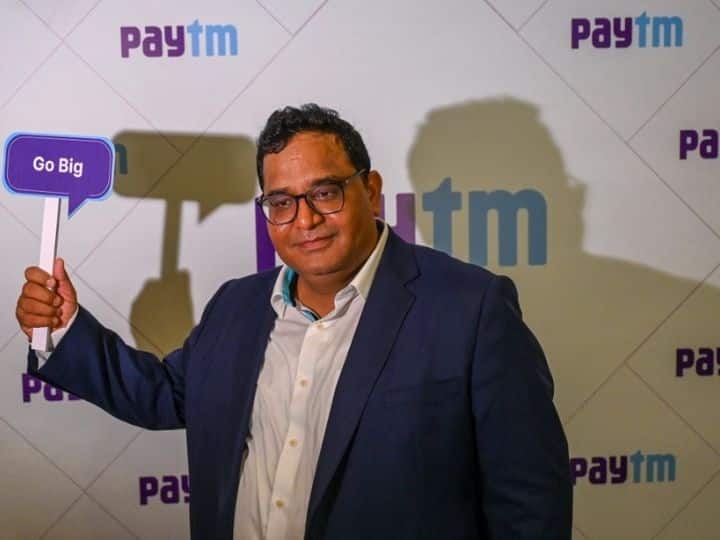On Debut, Paytm Stocks Tumble 27% After Biggest Indian IPO On Debut, Paytm Stocks Tumble 27% After India's Biggest-Ever IPO