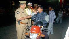 માત્ર દારૂની ગંધ આવવાથી વ્યક્તિએ નશો કર્યો છે તેમ ન કહી શકાયઃ હાઈકોર્ટનો મોટો ચુકાદો