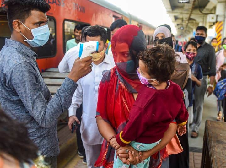 Corona Cases November 18 India Reports 11,919 Coronavirus Cases In Last 24 Hrs, Recovery Rate At 98.28 Per Cent India Reports 11,919 Coronavirus Cases In Last 24 Hrs, Recovery Rate At 98.28%