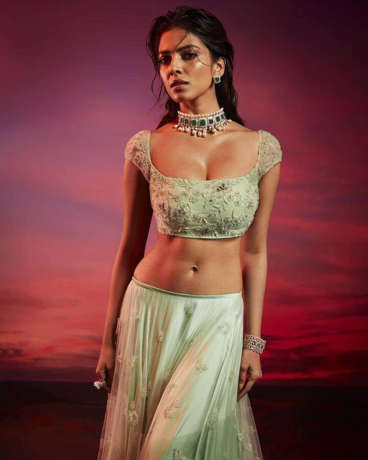 அவள் கிட்ட போனாக்கா மனம் மானா மாறாதா