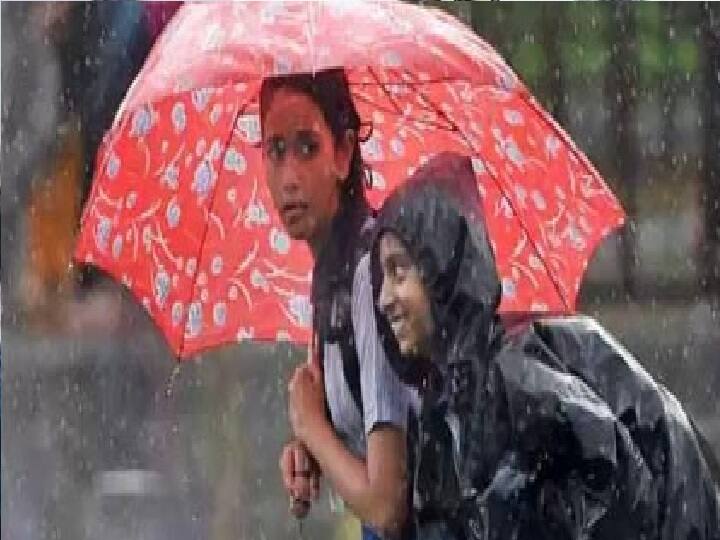 Holiday for schools in Chennai and 26 districts TN Rains 2021: மிரட்டும் கனமழை.. விட்டாச்சு லீவு.. எந்தெந்த மாவட்ட பள்ளி, கல்லூரிகள் விடுமுறை?