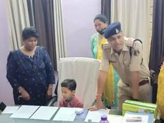 Durg News: 6 साल का रोहन देवांगन बना एक दिन का थानेदार, चिट के जरिए हुआ फैसला