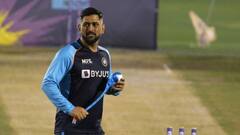 IND vs NZ: दूसरे टी20 से पहले रांची पहुंचे MS Dhoni, जमकर बहाया पसीना, टीम इंडिया को चीयर करने आ सकते हैं स्टेडियम