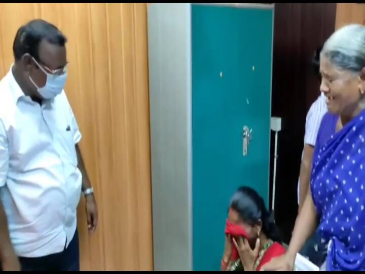 ரூ.4 லட்சம் கடனுக்கு ரூ.20 லட்சம் வட்டி... தற்கொலைக்கு அனுமதி கேட்டு டிஆர்ஓ காலில் விழுந்த பெண்!