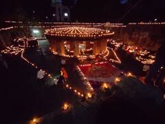 In Pics : त्रिपुरारी पौर्णिमेनिमित्त पुण्यातील मंदिरे हजारो दिव्यांनी उजळली