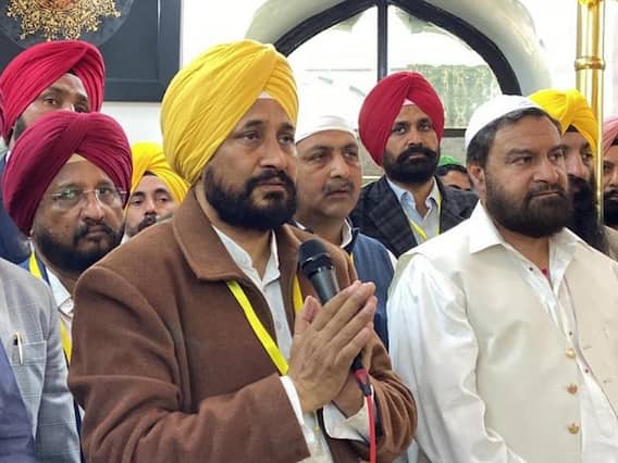 Kartarpur Corridor तक पूरे पंजाब से चलेंगी फ्री बस, सीएम चरणजीत चन्नी ने किया एलान Kartarpur Corridor तक पूरे पंजाब से चलेंगी फ्री बस, सीएम चरणजीत चन्नी ने किया एलान