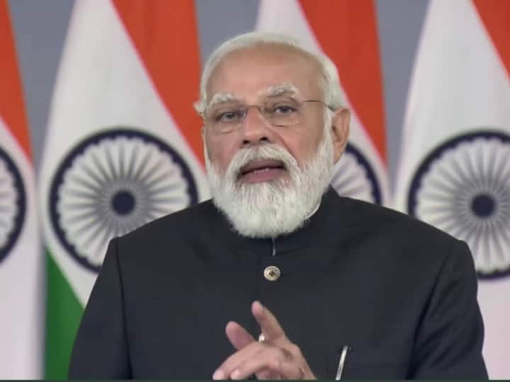 PM Modi Addresses Global innovation summit speaks on medicines vaccines healthcare pharmacy PM Modi बोले- स्वास्थ्य सेवा क्षेत्र में 7 साल में 12 अरब डॉलर से अधिक का विदेशी निवेश, भारत को कहा जा रहा ‘दुनिया की फार्मेसी’