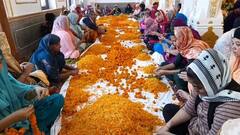 Guruparb 2021: 50 ਕੁਇੰਟਲ ਫੁੱਲਾਂ ਨਾਲ ਸਜਾਏ ਗਏ ਸੁਲਤਾਨਪੁਰ ਲੋਧੀ ਵਿਖ਼ੇ ਗੁਰੂਘਰ