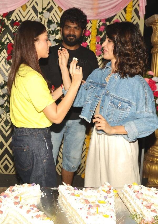 నయన తార బర్త్ డే పార్టీ (Image Credit: Samantha/Ramesh Bala/Twitter)