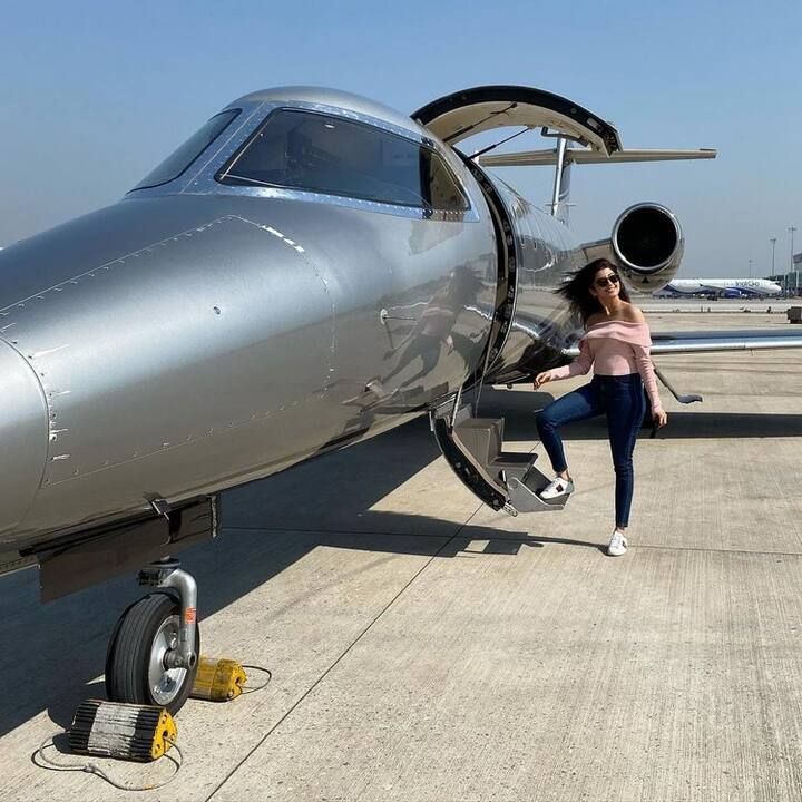 అయితే పవన్ కళ్యాణ్ 'అత్తారింటికి దారేది' సినిమా ఆమెకి మంచి బ్రేక్ తీసుకొచ్చింది. (Photo Courtesy: Instagram)