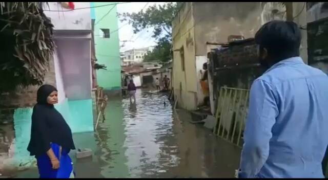 పెన్నమ్మ పరవళ్లు.. నెల్లూరులో నీటమునిగిన ఇళ్లు..