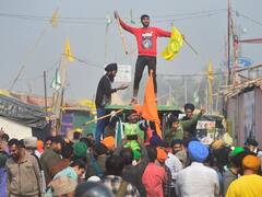 IN PICS | Farmers At Singhu Border Celebrate As PM Modi Announces Farm Laws Will Go