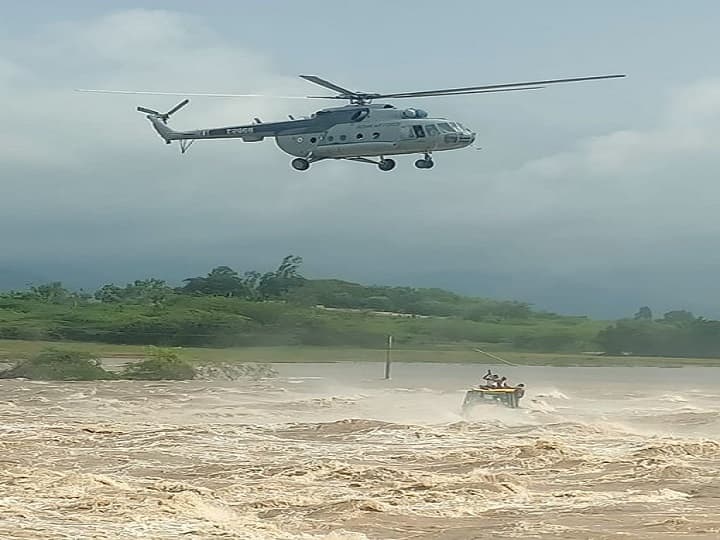 Opposition targets CM Jaganmohan Reddy on the devastation caused by rain ANN Andhra Pradesh Floods: बाढ़ की वजह से आंध्र प्रदेश में जन जीवन अस्त-व्यस्त, अव्यवस्थाओं को लेकर मुख्यमंत्री रेड्डी पर हमलावर हुआ विपक्ष