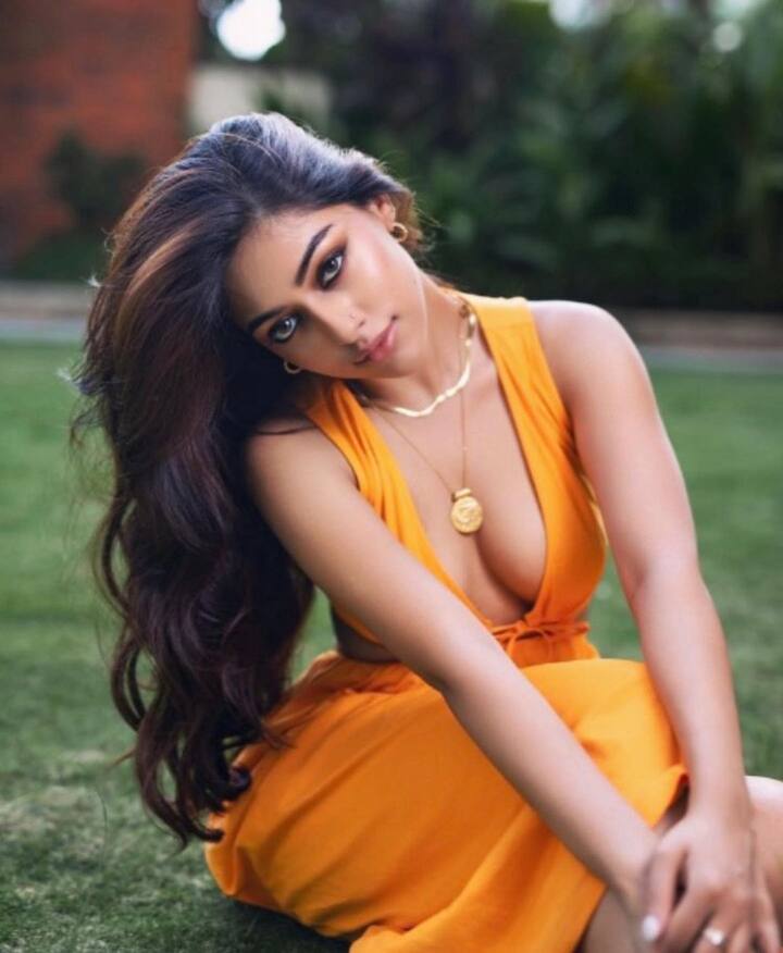 ఒకానొక దశలో అమ్మడు చేతులో ఒక్క సినిమా కూడా లేదు. (Courtesy : Instagram)