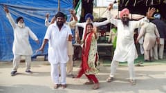 Farm Laws Repeal : शेतकऱ्यांच्या ऐतिहासिक लढ्याला यश, कृषी कायदे मागे घेतल्याने देशात जल्लोष