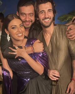 Anushka-Aditya Got Engaged: अभिनेता Aditya Seal ने गर्लफ्रेंड Anushka Ranjan के साथ की सगाई, सोशल मीडिया पर वायरल हुईं तस्वीरें