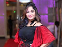 Madhavi Latha: ఆ వీడియోలు నా దగ్గరున్నాయ్.. బిగ్ బాస్ అడల్ట్ సీన్స్ పై నటి కామెంట్స్.. 