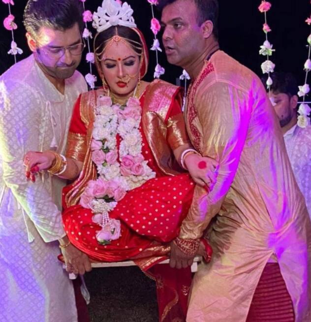 The actress had always wished to have a tradational wedding even after having a court marriage last year owing to the pandemic situation.