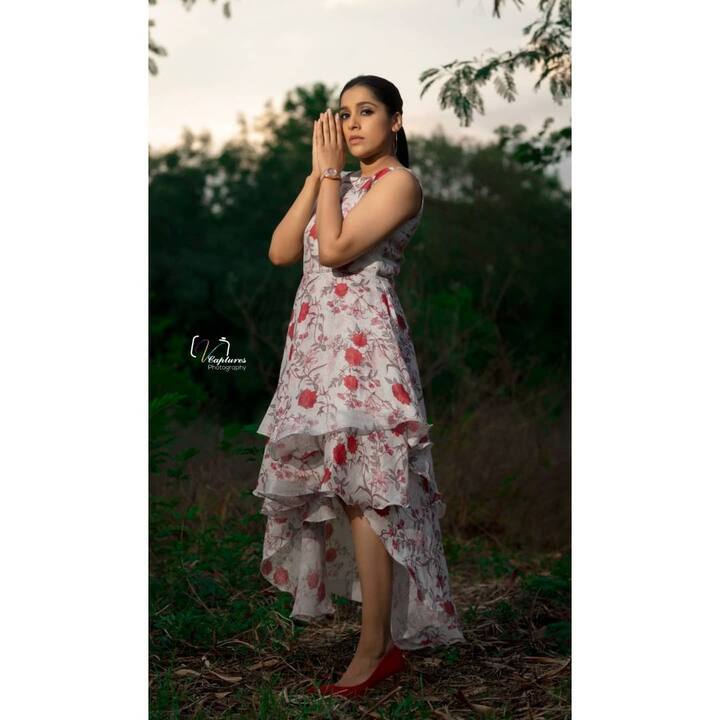 యాంకర్ రష్మి క్యూట్ పిక్స్ (Image credit: Instagram)