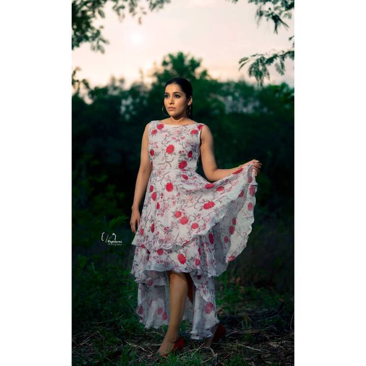 యాంకర్ రష్మి క్యూట్ పిక్స్ (Image credit: Instagram)