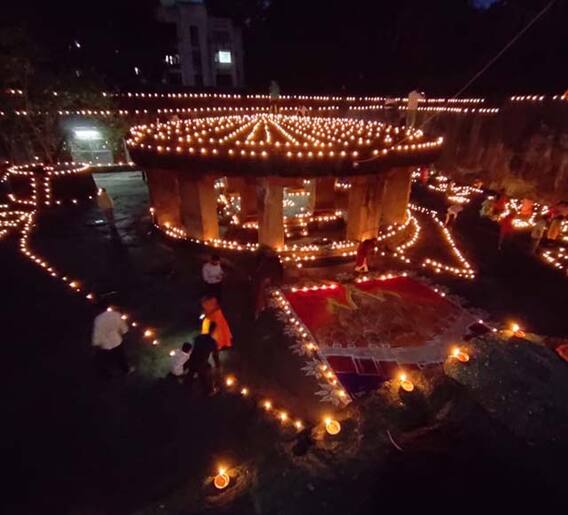 पुण्यात त्रिपुरारी पौर्णिमेनिमित्त दिव्यांची रोषणाई!