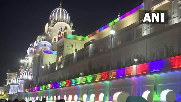 गुरु नानक जयंती दरवर्षी कार्तिक महिन्यातील पौर्णिमेच्या दिवशी, प्रकाश पर्वाला साजरी केली जाते. (Photo Credit - ANI)