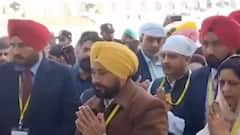 करतारपुर में दर्शन को लेकर राजनीति की जंग छिड़ी हुई है