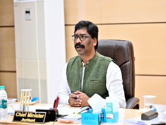 Jharkhand: लोगों के मिल रहा है 'आपके अधिकार, आपकी सरकार आपके द्वार कार्यक्रम' का लाभ, सीएम दे रहे हैं निर्देश Jharkhand: लोगों के मिल रहा है 'आपके अधिकार, आपकी सरकार आपके द्वार कार्यक्रम' का लाभ, सीएम दे रहे हैं निर्देश