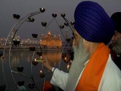 In Pics | गुरुनानक देव जयंतीनिमित्त अमृतसरचं सुवर्णमंदिर उजळलं, पाहा फोटो