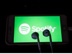 Spotify's Real-Time Lyrics Finally Available For Premium And Free Users On iOS, Android Globally